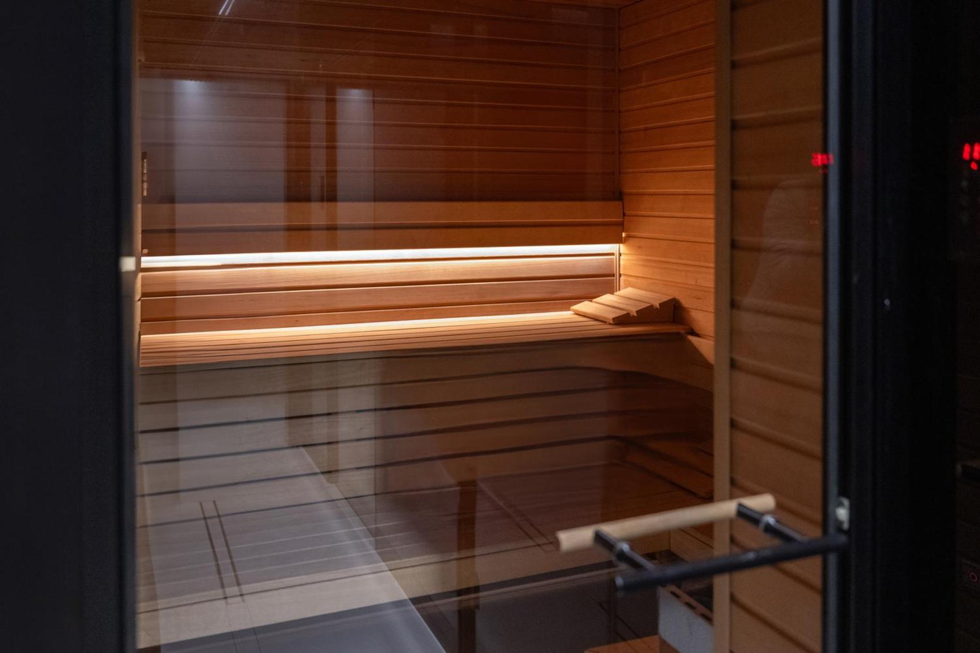 Apartment Brabank Riverside Stara Stocznia Premium Sauna & Gym Гданьск Экстерьер фото