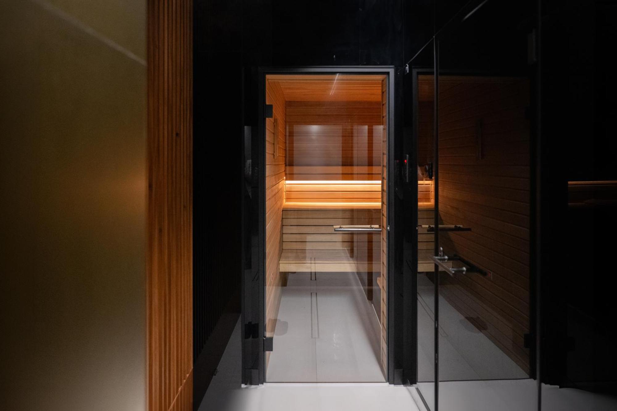 Apartment Brabank Riverside Stara Stocznia Premium Sauna & Gym Гданьск Экстерьер фото